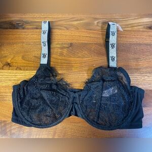 NWT Victoria’s Secret Unlined Very Sexy Shine Monogram Logo rhinestone Bra 34DDD